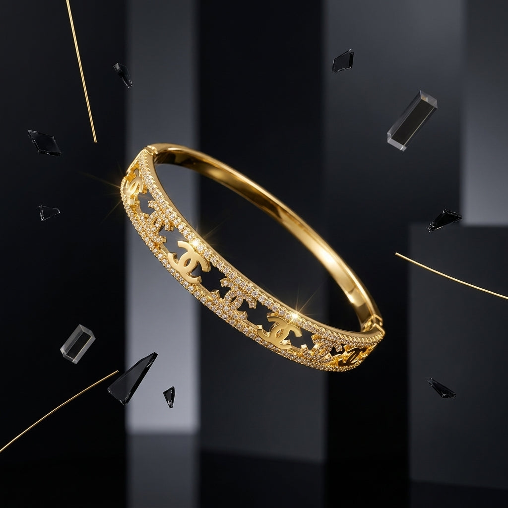 Iconic Charm Bracelet GLITZORA