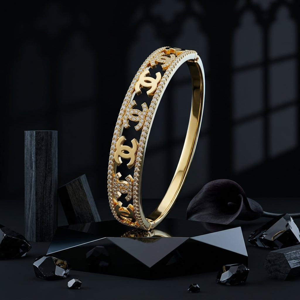 Iconic Charm Bracelet GLITZORA