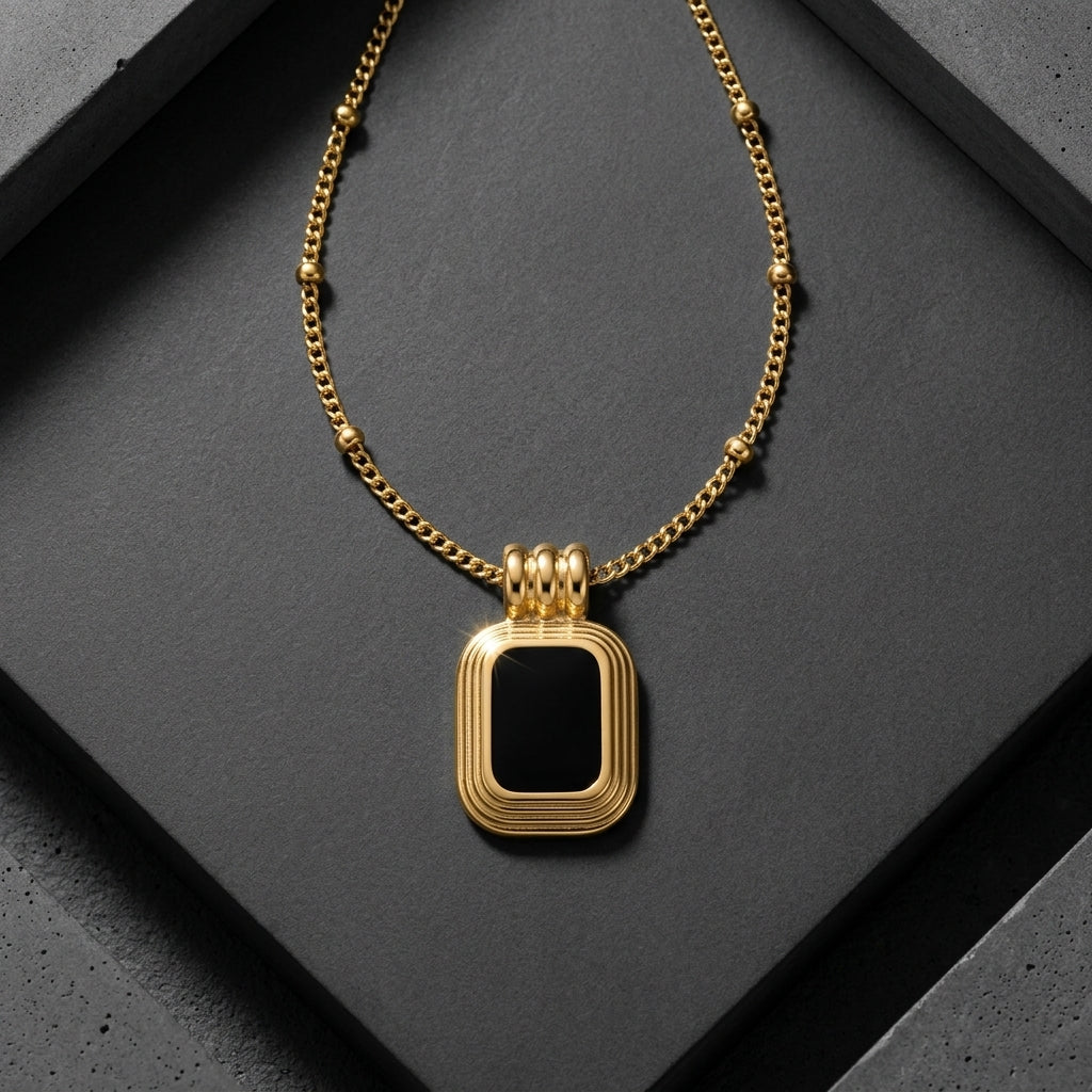 Royal Black Stone Pendant GLITZORA