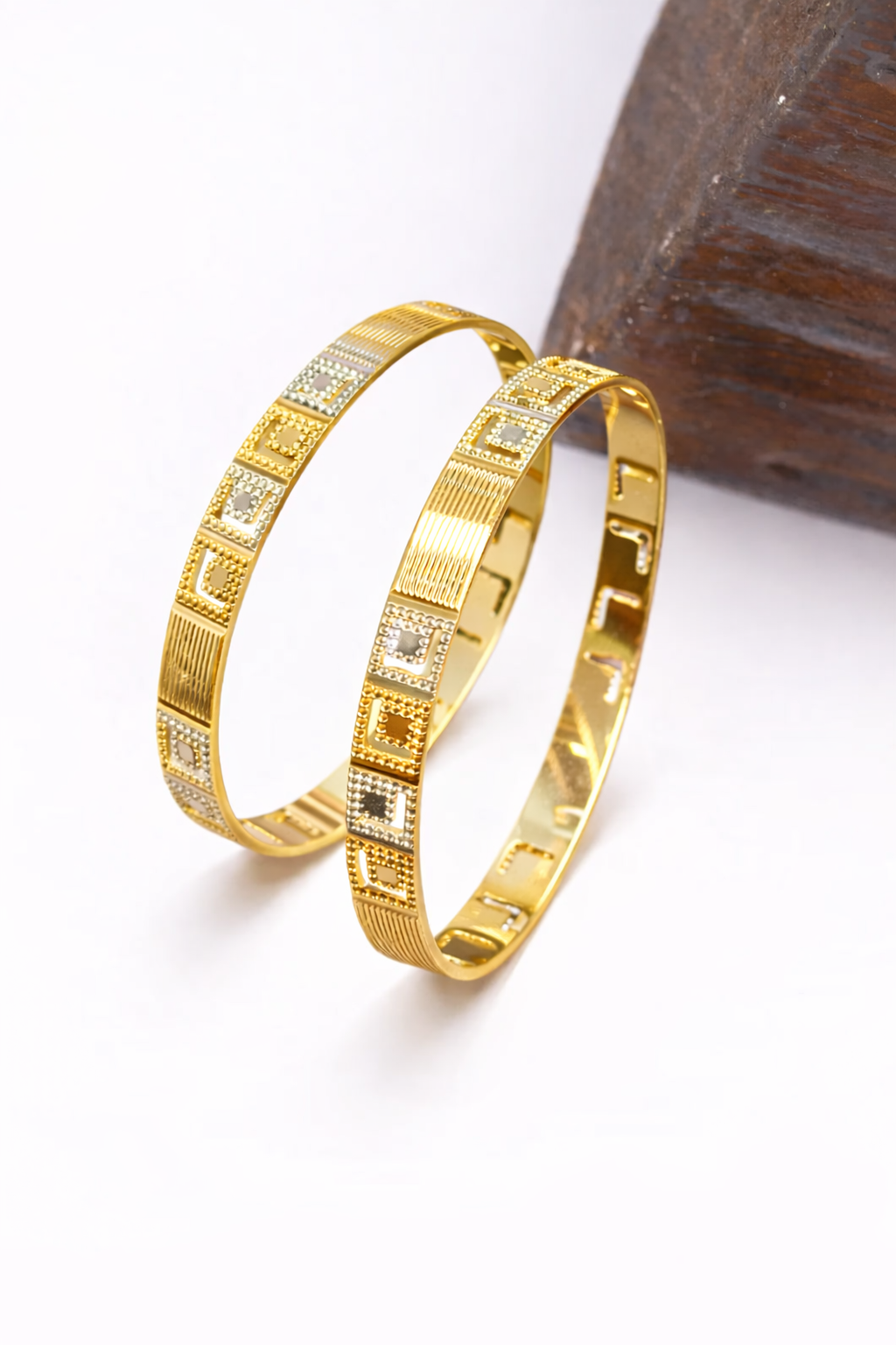 Bhumi Bangles (Set Of 2)