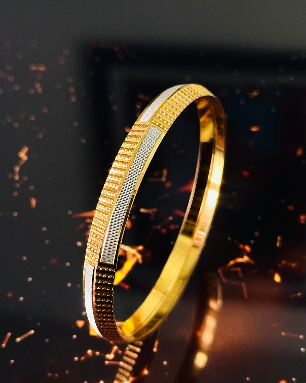 Bold Textured Fusion Kada