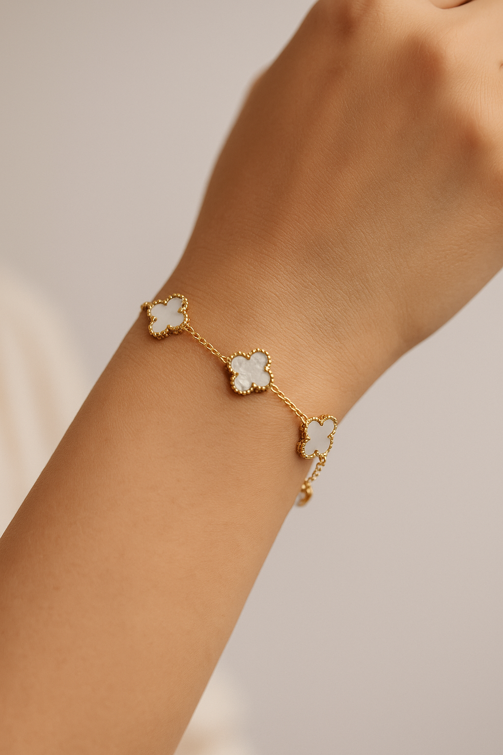 Classic White Clover Bracelet