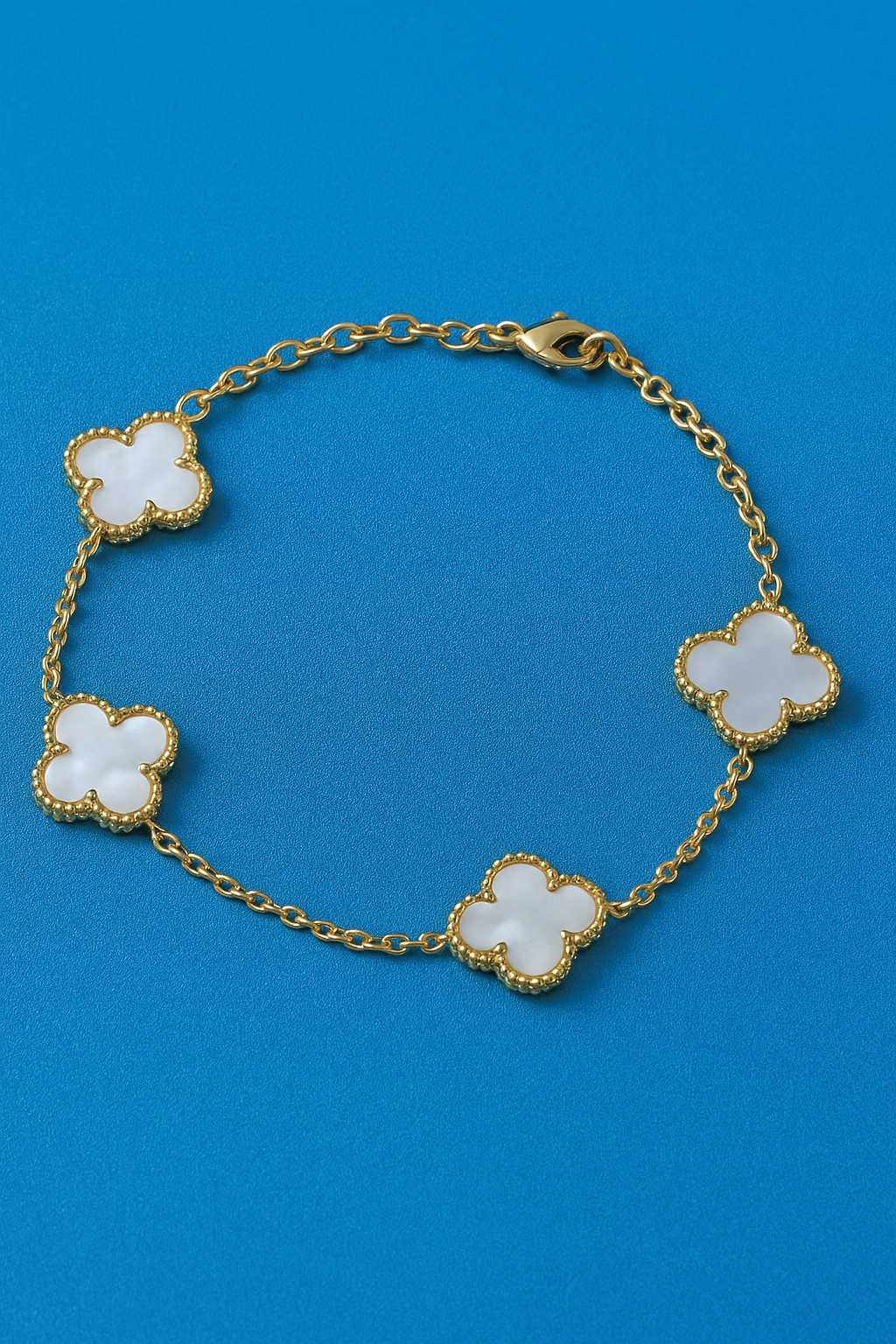Classic White Clover Bracelet