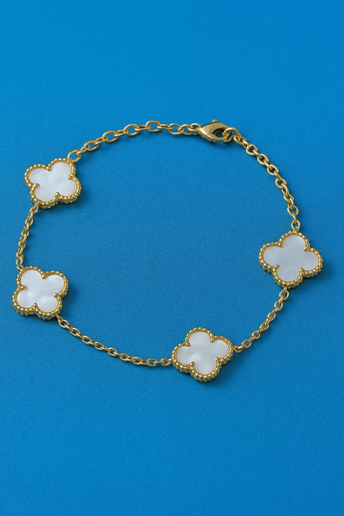Classic White Clover Bracelet