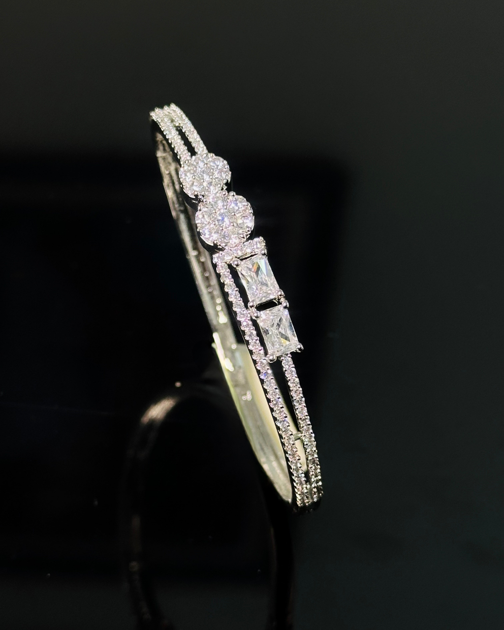 Elegant Crystal Line Bracelet