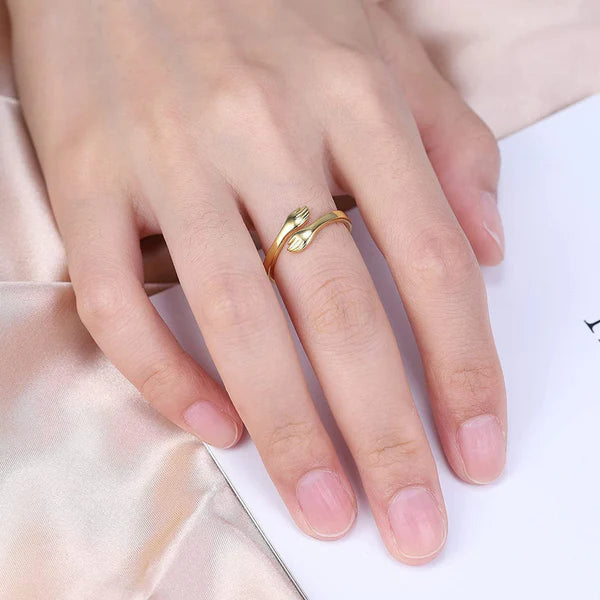 Gold-Plated Hug Shaped Adjustable Hug Day Ring