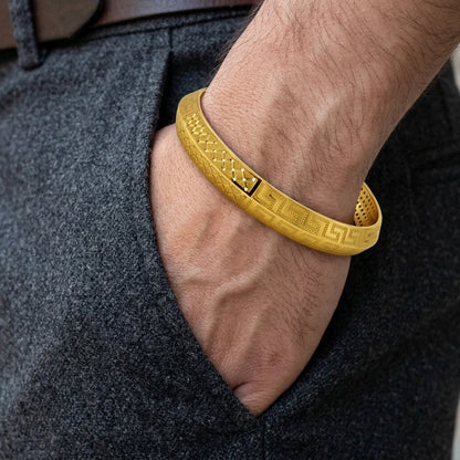 Kingline Men's Kada | 22kt Gold plated GLITZORA