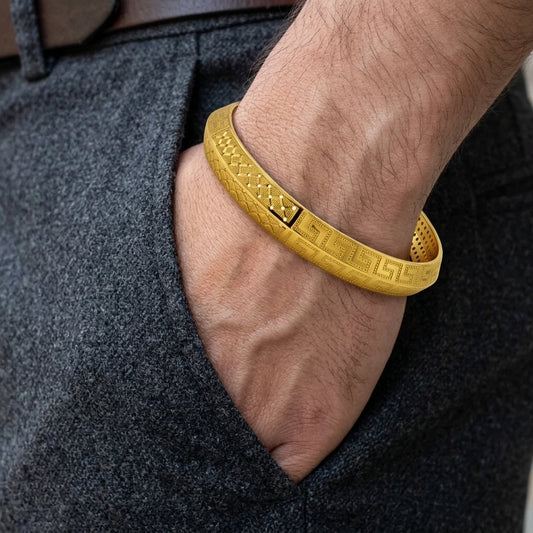 Kingline Men's Kada | 22kt Gold plated GLITZORA