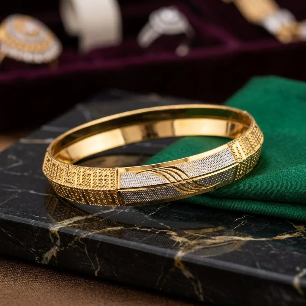 Lined Apex men's gold kada GLITZORA
