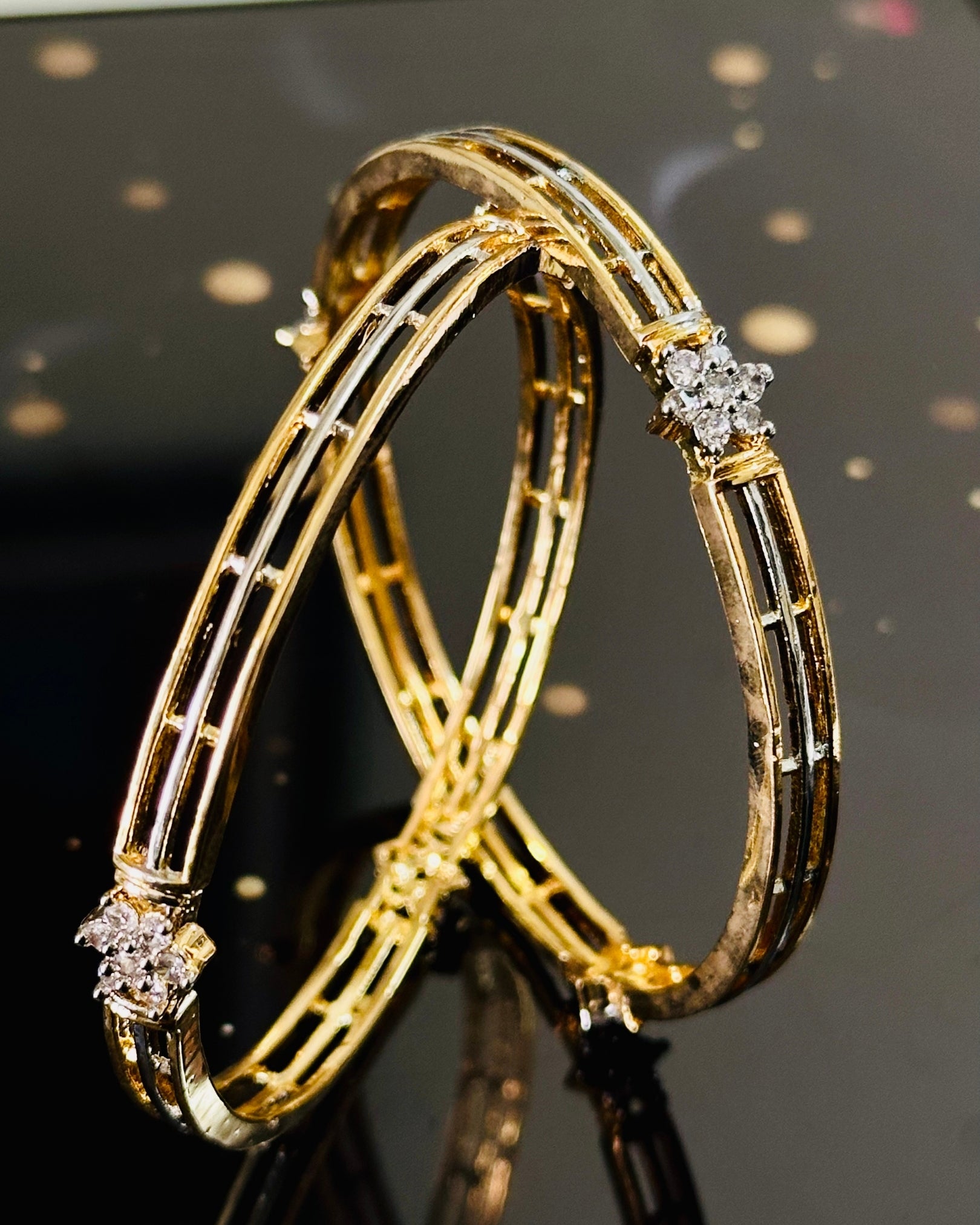 Minimal Diamond Touch Bangle