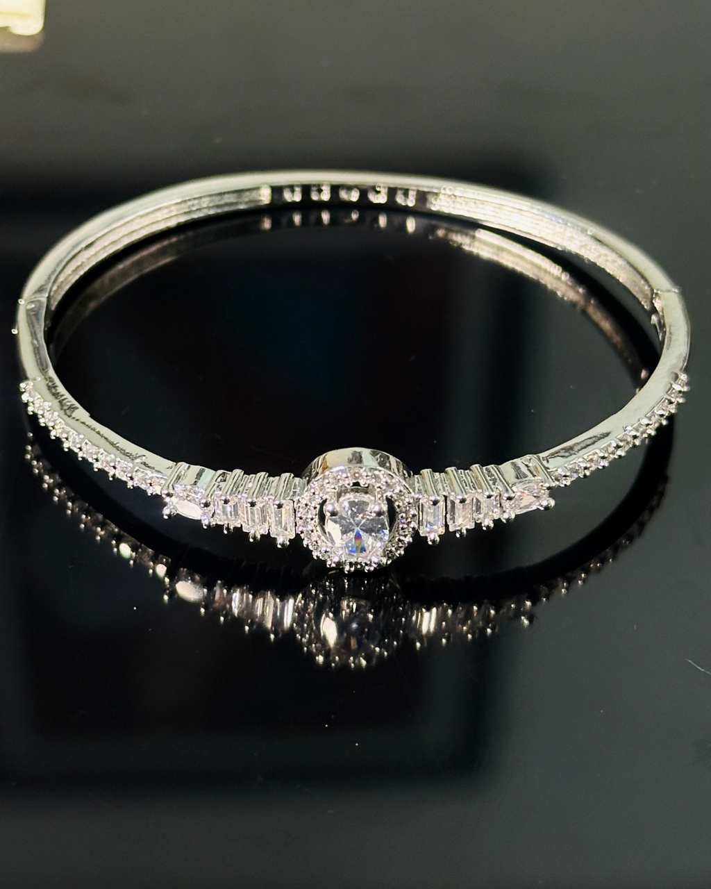 Radiant Round Cluster Bracelet