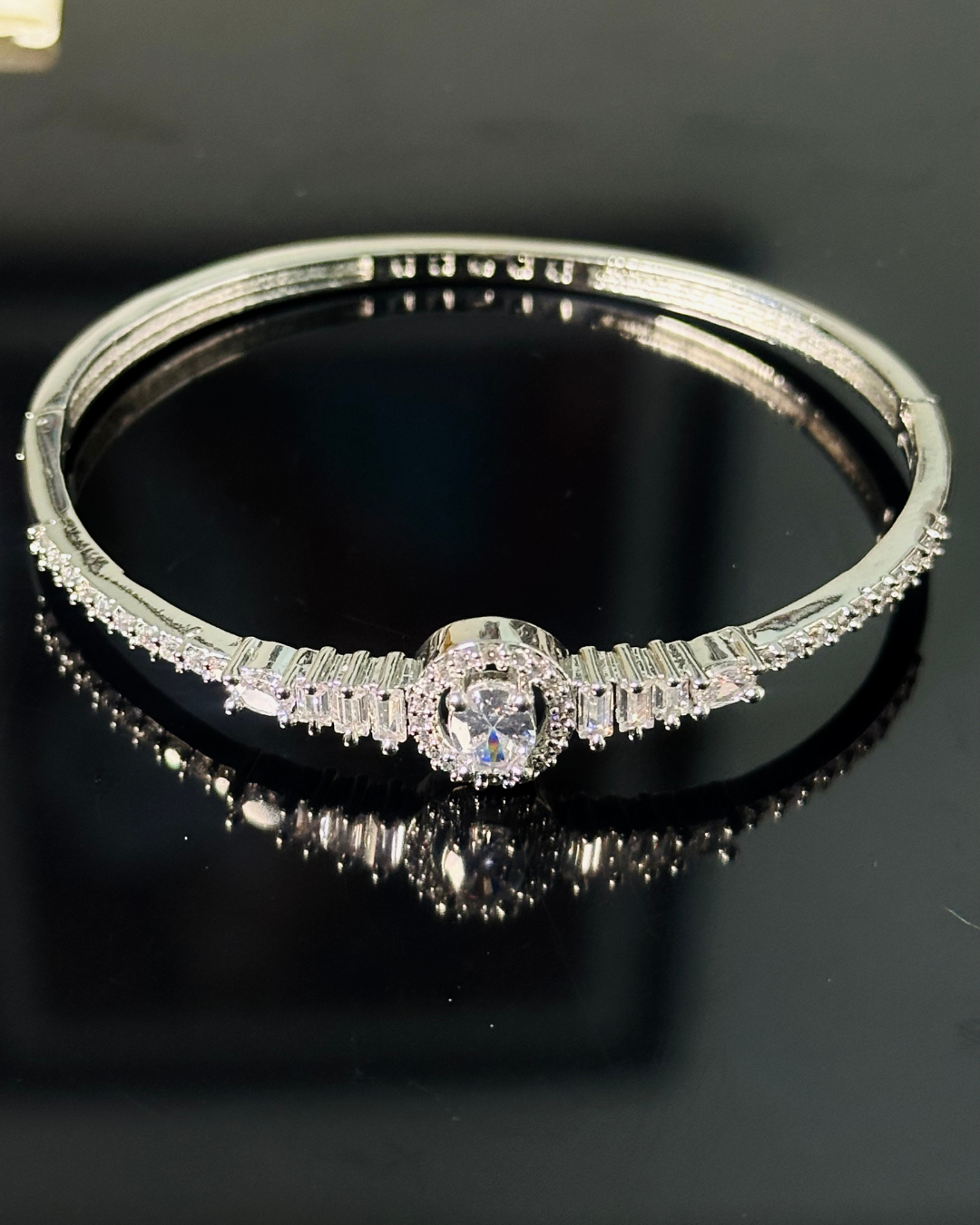 Radiant Round Cluster Bracelet