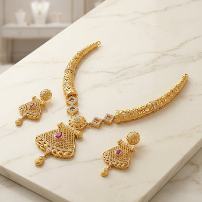 Red stone Gold plated necklace GLITZORA