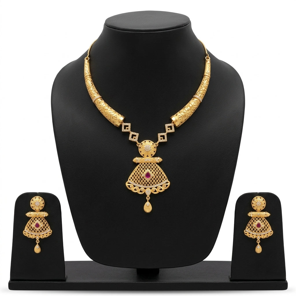 Red stone Gold plated necklace GLITZORA