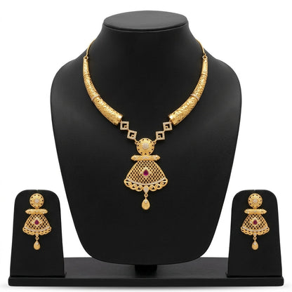 Red stone Gold plated necklace GLITZORA