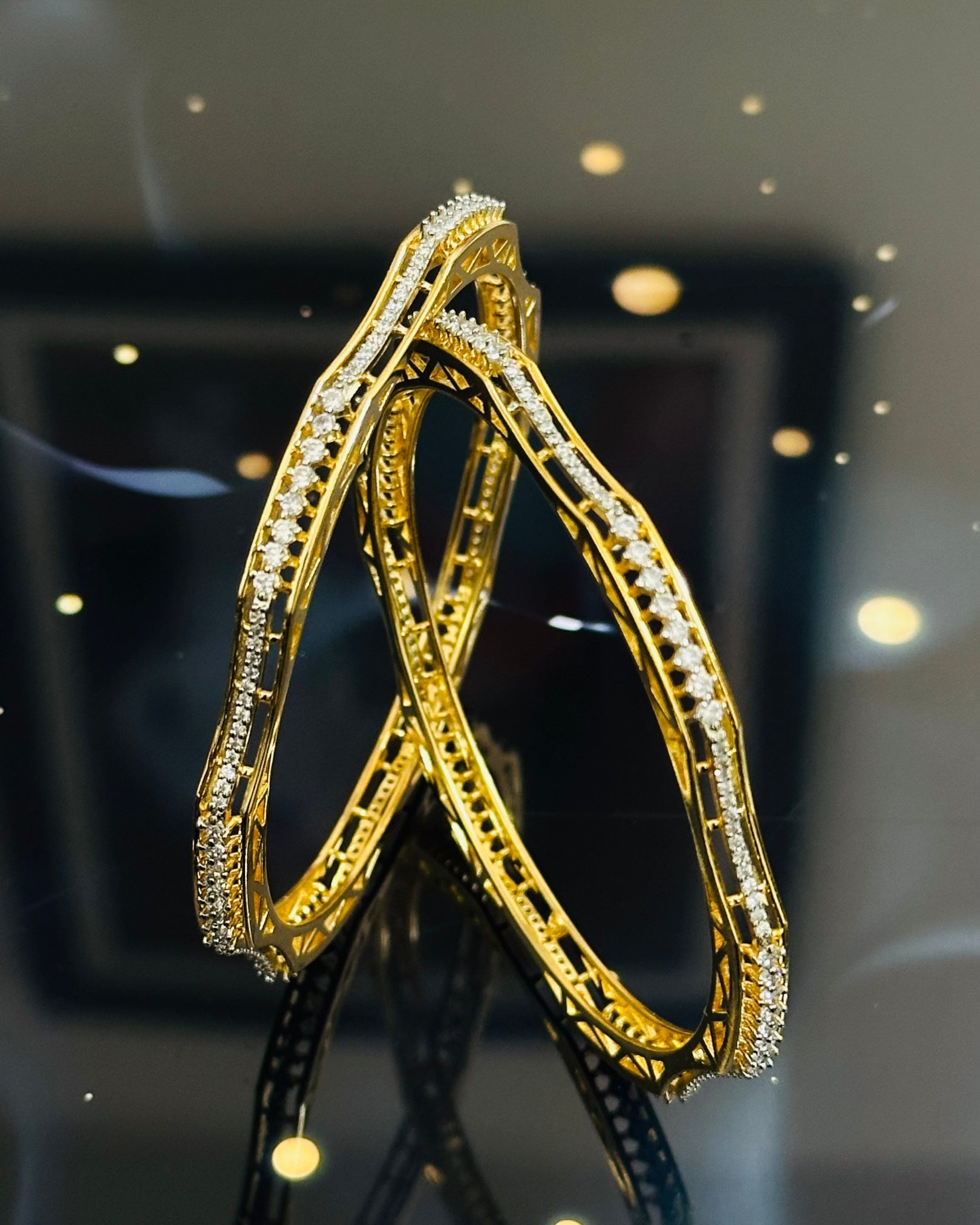 Royal Wave Design Bangles