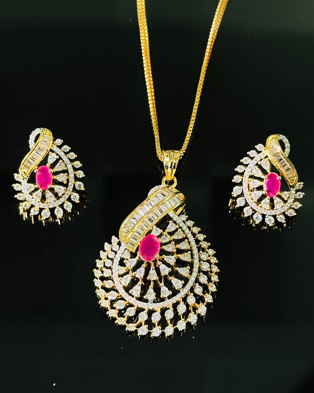 Shimmering Ruby Pendant Set