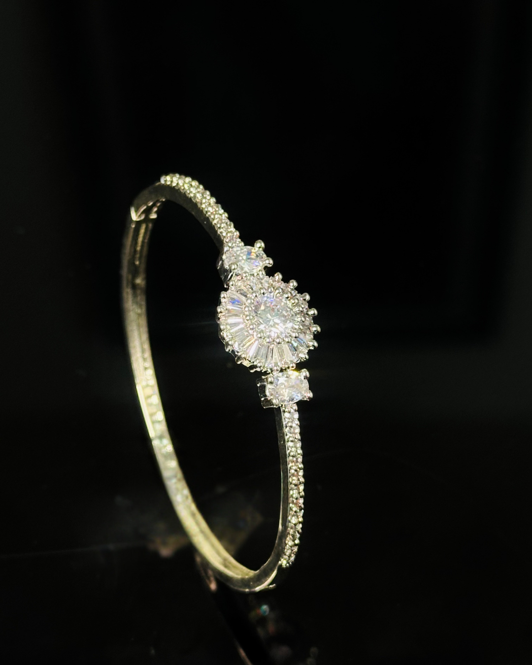 Sparkling Halo Solitaire Bracelet