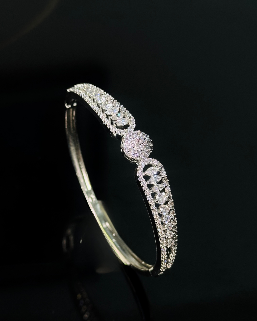 The Signature Shine Bracelet