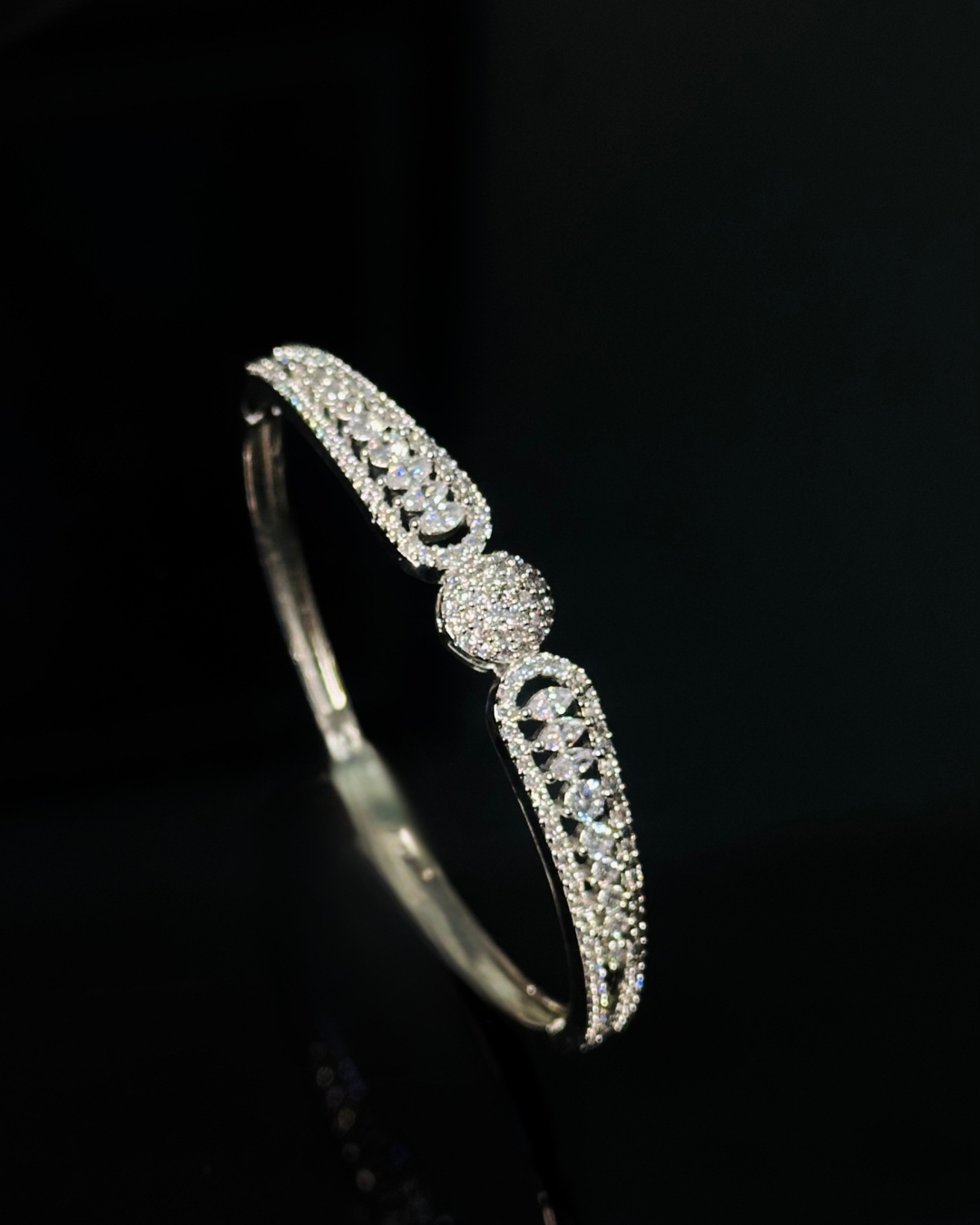 The Signature Shine Bracelet