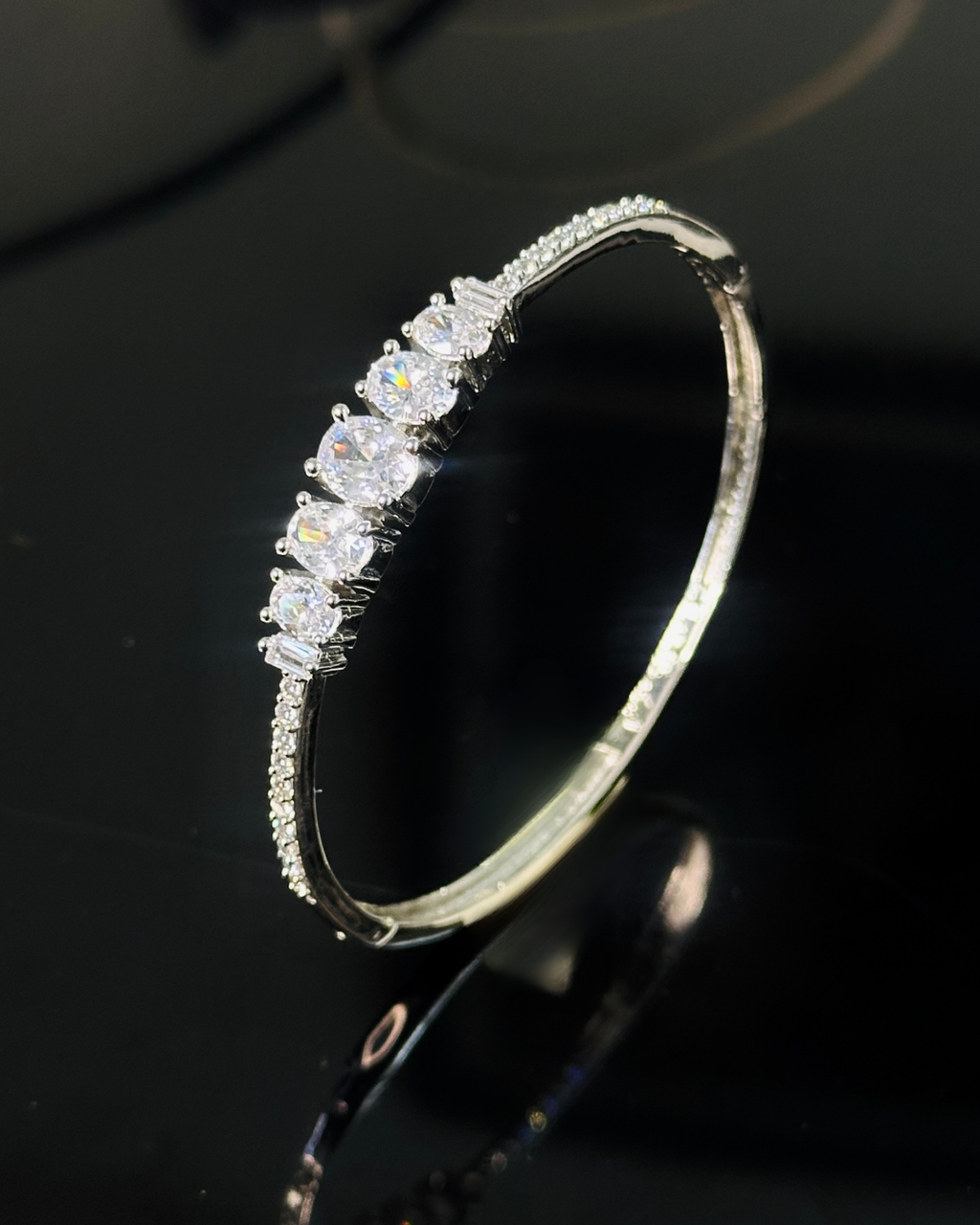 Twisted Heart Pave Bangle